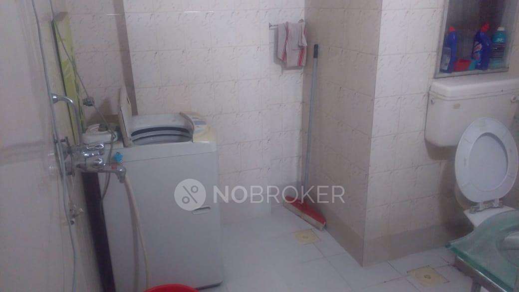 2 BHK Flat In Bhanukant Complex For Sale  In Goregaon West