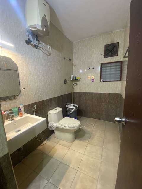 3 BHK Flat In Mugundhan Visalatchi Enclave, Pallikaranai For Sale  In Pallikaranai