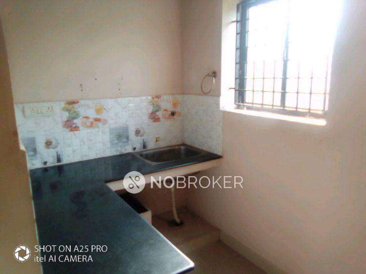 2 BHK Flat In Gridhar Construction For Sale  In  Kundrathur