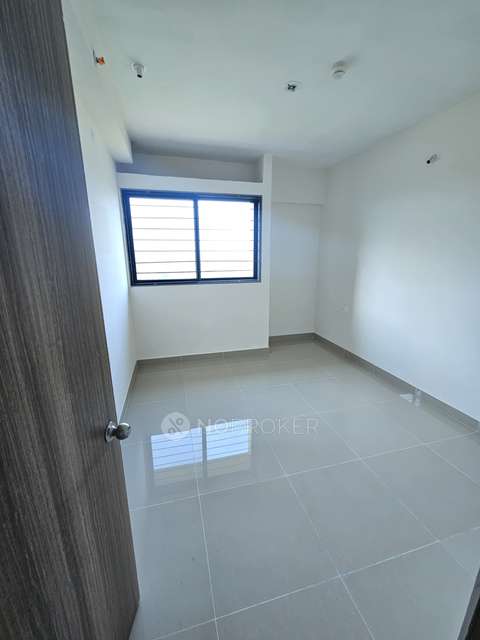 2 BHK Flat In Falcon Tower At Riverview City for Rent  In Loni Kalbhor