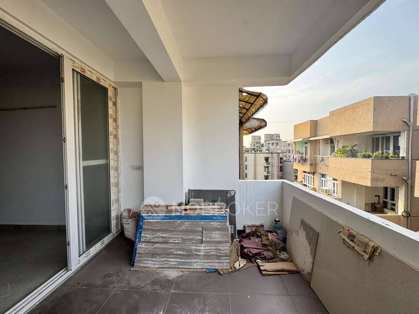 3 BHK Flat In Din Apartment, Dwarka For Sale  In Dwarka