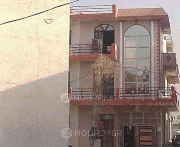 1 BHK House for Rent  In Sector 95a