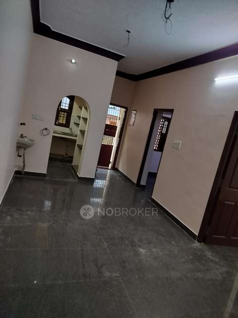 Godown/Warehouse in Injambakkam, Chennai for Rent 