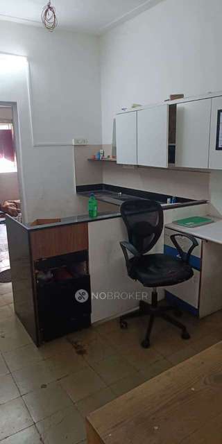 Shared Room for Male In 2 BHK  In  Lokamanya Nagar