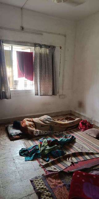 Shared Room for Male In 2 BHK  In  Lokamanya Nagar