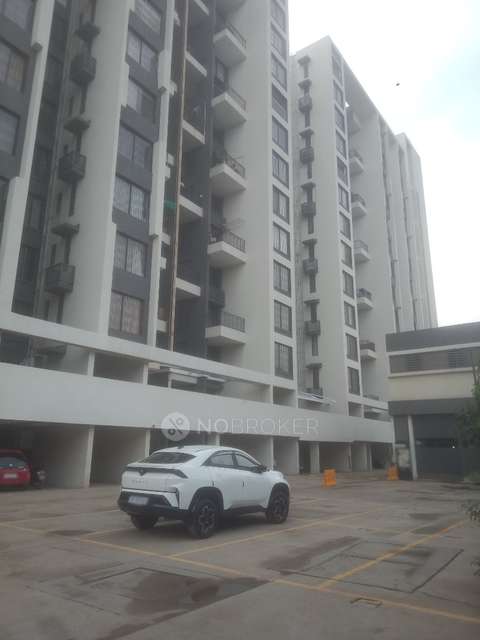 3 BHK Flat In Rama Metro Life For Sale  In Tathawade