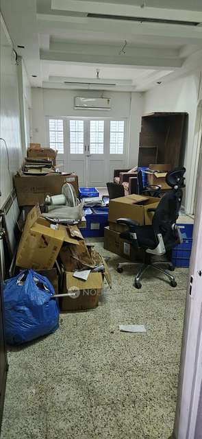 2 BHK Flat For Sale  In Tadiwala Road