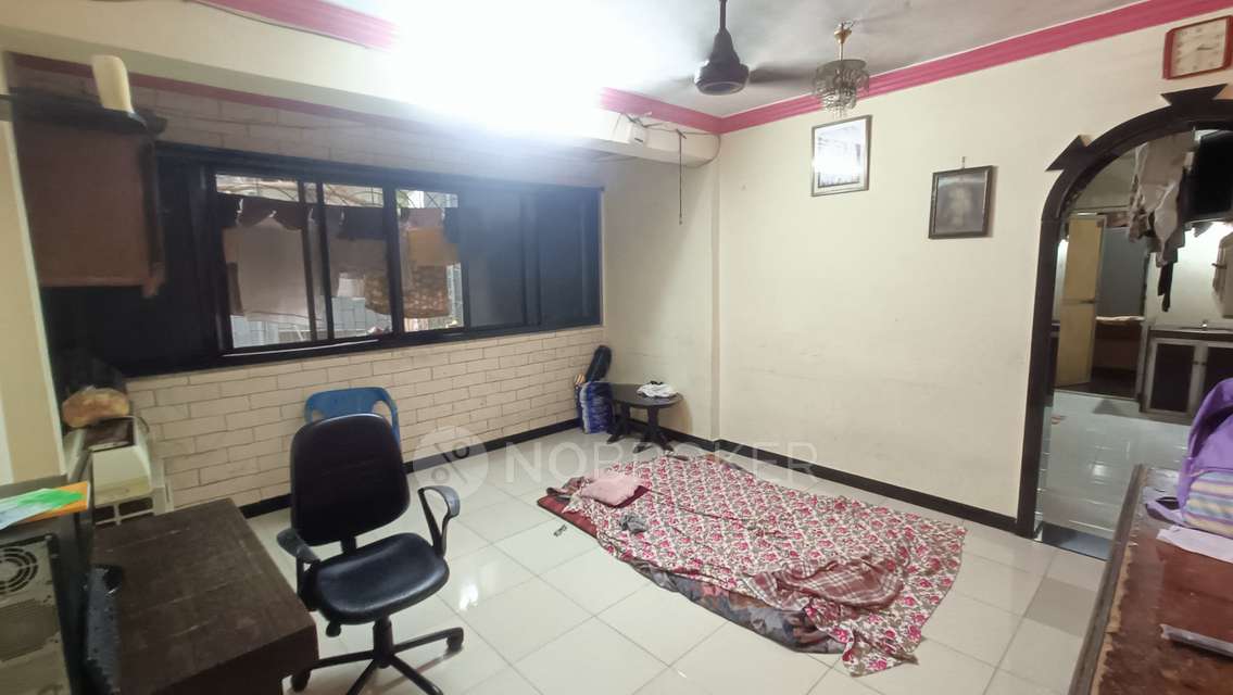 2 BHK Flat In Shiv Krupa Chs For Sale  In Mulund West