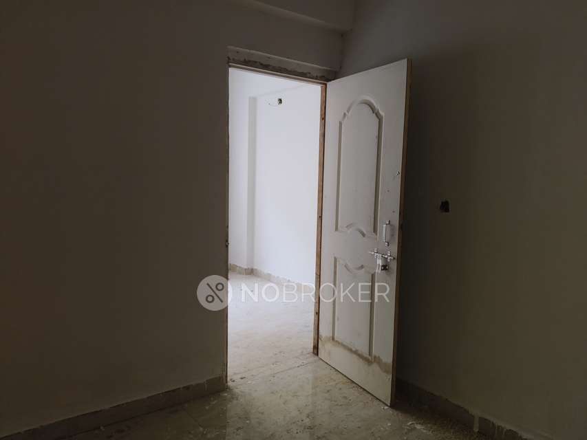 2 BHK Flat In Nebula Aavaas, Miyapur For Sale  In Miyapur