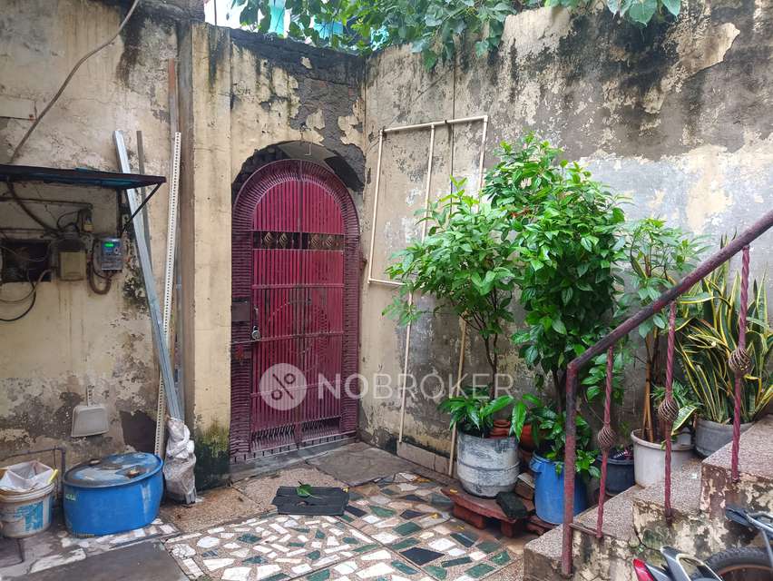 4+ BHK House For Sale  In Krishna Nagar