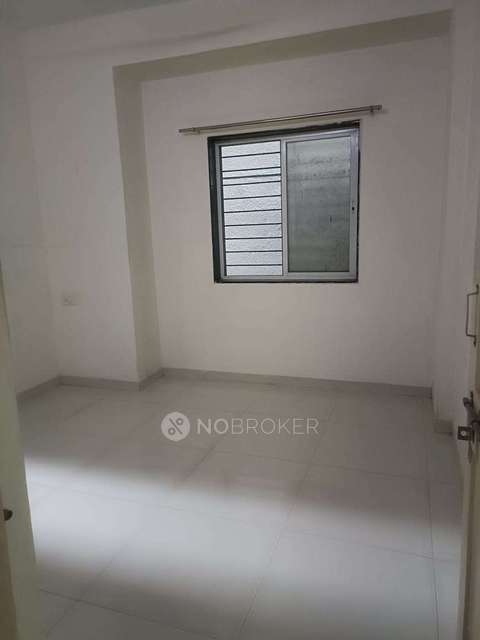 Shared Room for Male In 1 BHK  In Apartment In Karvenagar