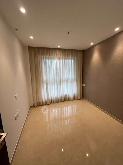 2 BHK Flat In Hiranandani Gardens Highland For Sale  In Powai