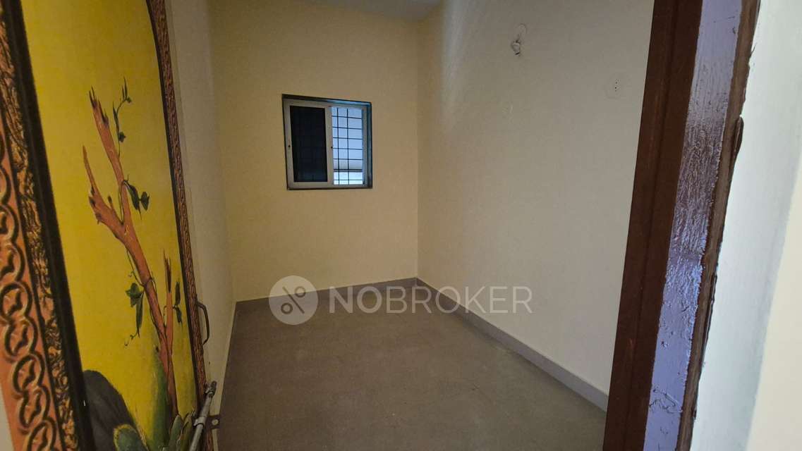 1 BHK Flat In Shrikesh B-16 for Rent  In Kirti Nagar Lane Number 2