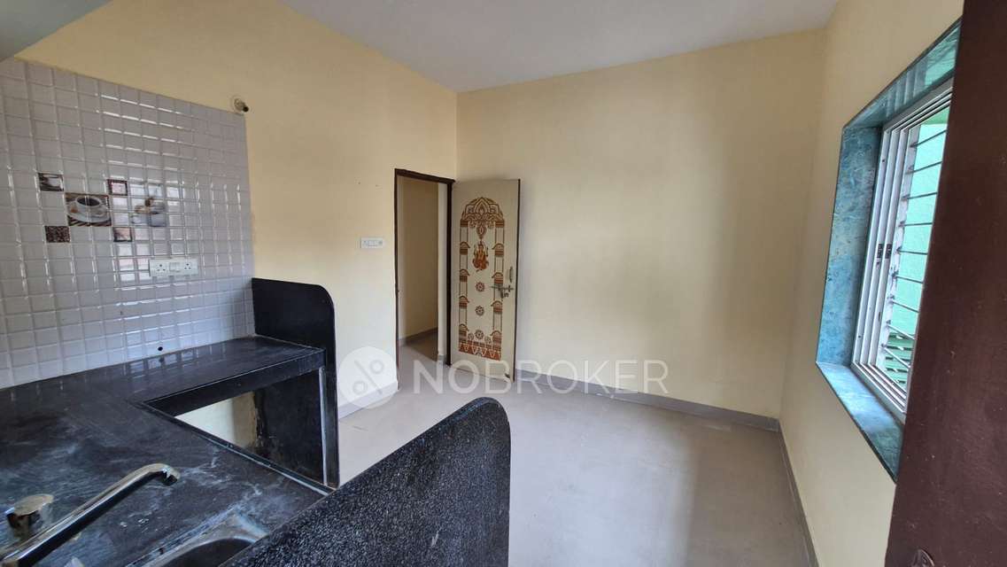 1 BHK Flat In Shrikesh B-16 for Rent  In Kirti Nagar Lane Number 2
