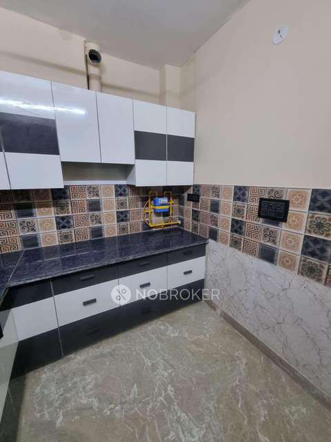 2 BHK Flat For Sale  In Shahdara