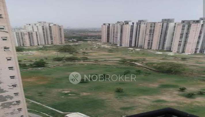 2 BHK Flat In Jaypee Aman, Sector 151 For Sale  In Sector 151