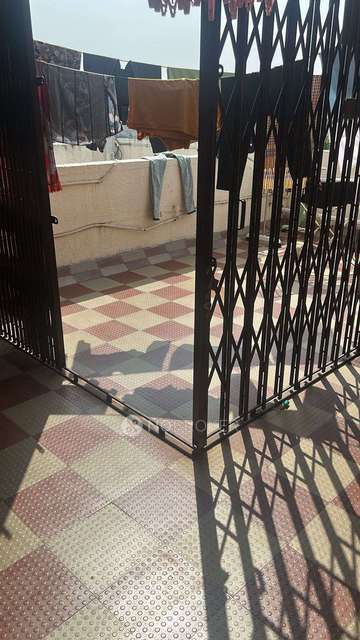 3 BHK Flat In Mahesh Apartment For Sale  In Santacruz West 