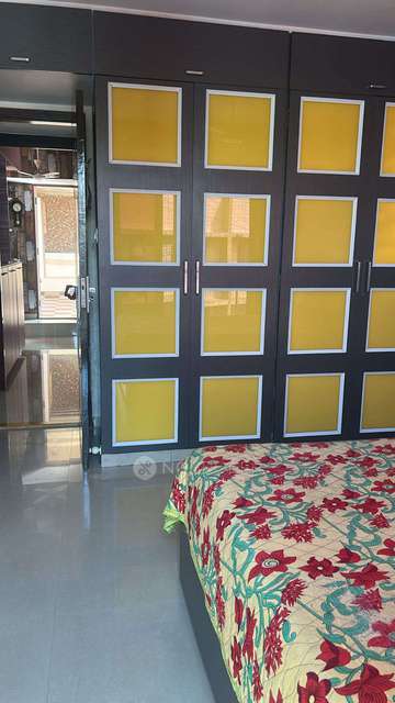 3 BHK Flat In Mahesh Apartment For Sale  In Santacruz West 