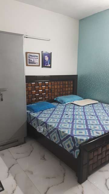 2 BHK Flat In Group Lal Jyoti Apartments, Sector 9 For Sale  In Sector 9