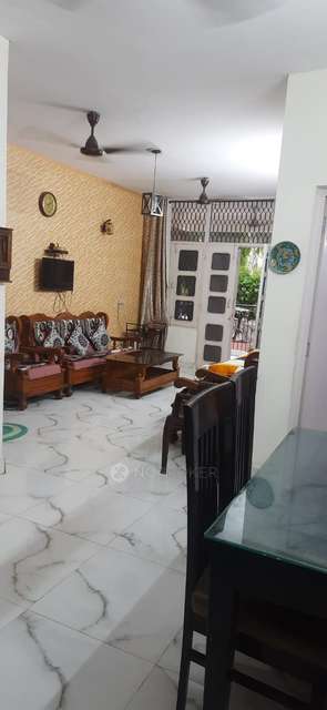 2 BHK Flat In Group Lal Jyoti Apartments, Sector 9 For Sale  In Sector 9