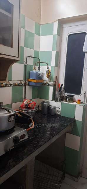 2 BHK Flat In Group Lal Jyoti Apartments, Sector 9 For Sale  In Sector 9