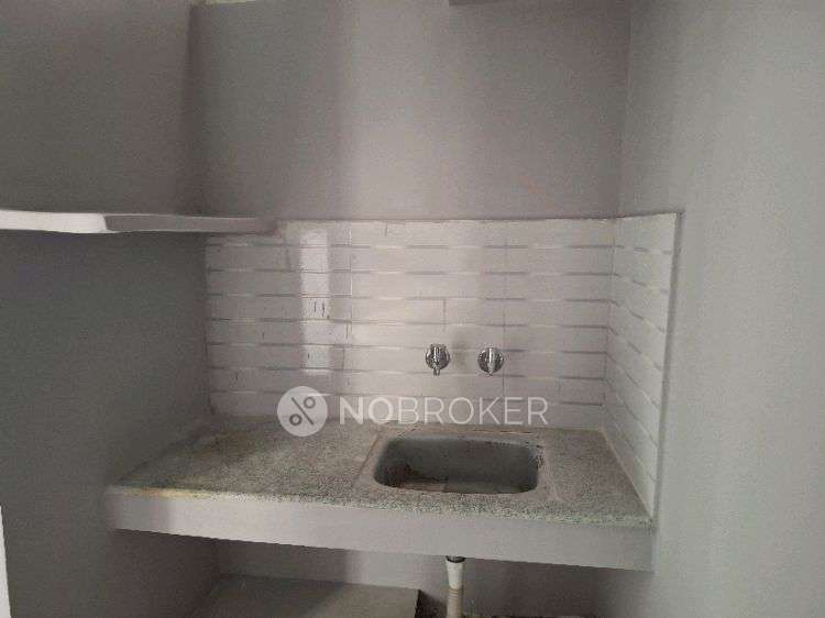 1 BHK Flat In Fasi Manzil For Sale  In Musheerabad, Zamistanpur