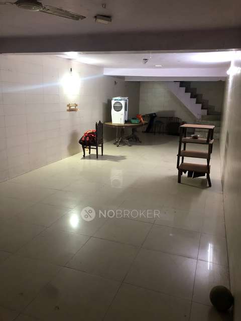 Office Space in Talent Cyber Cafe, Delhi for Rent 