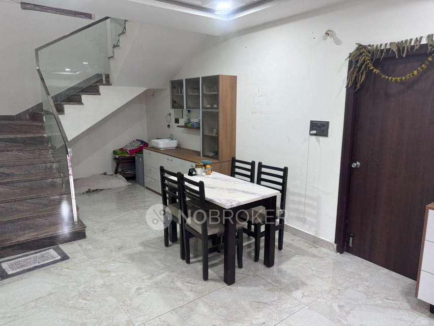 4 BHK Flat In Onyx For Sale  In Ruby Block