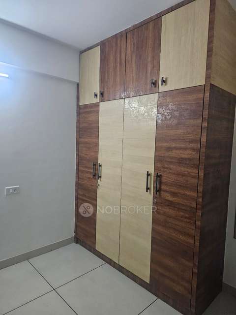 Shared Room for Male In 3 BHK  In Apartment In Bellandur