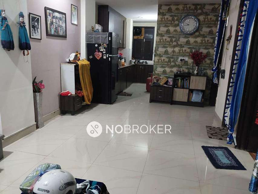 2 BHK Flat In Ozone Apartment for Rent  In Sector 104