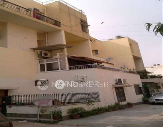 3 BHK Flat In Standalone for Lease  In 6b, A6b, Main Bindapur Matiyala Rd, Nanhey Park, Om Vihar, Uttam Nagar, New Delhi, Delhi, 110059, India