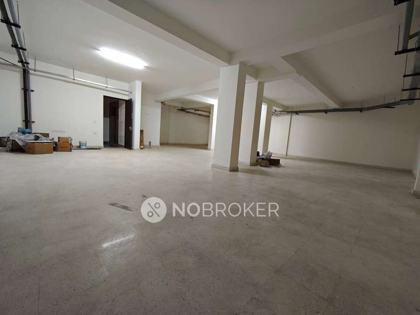 Godown/Warehouse in Sector 63, Gurgaon for Rent 