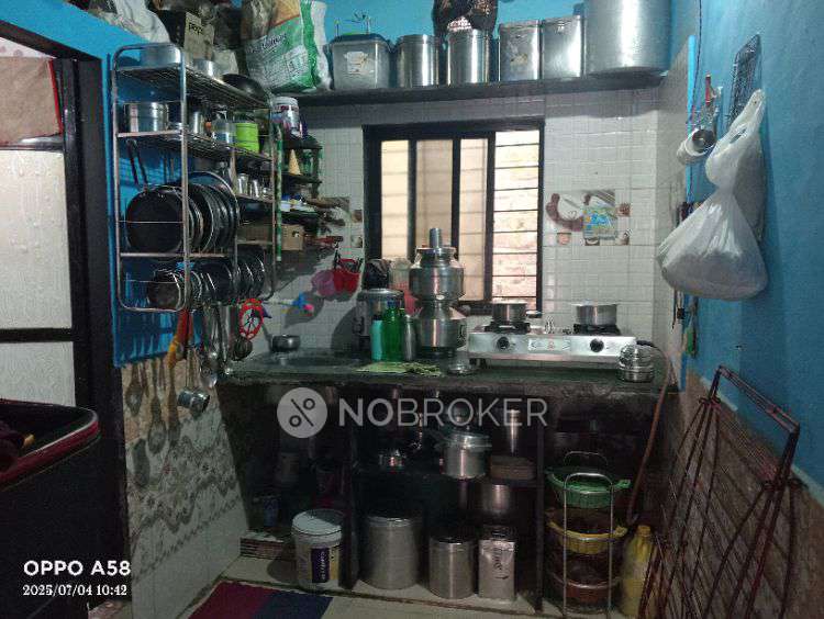 1 RK Flat In Golden Chawl, Bhal Gurukul , Kalyan East For Sale  In Bhal Ghav Kalyan