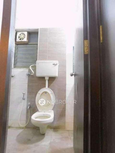 1 BHK Flat In Shivam Apartment For Sale  In Dahisar East