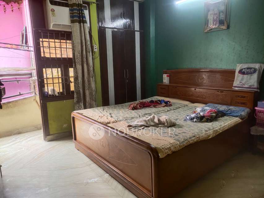 2 BHK Flat In Sb For Sale  In Shahdara