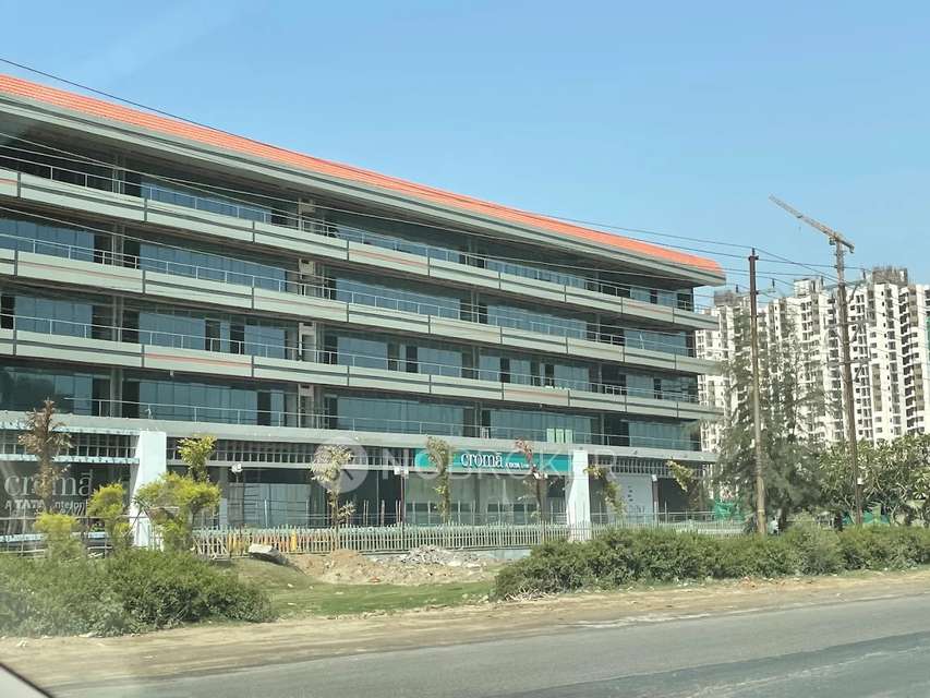 Office Space in Sector 4, Greater Noida for Rent 