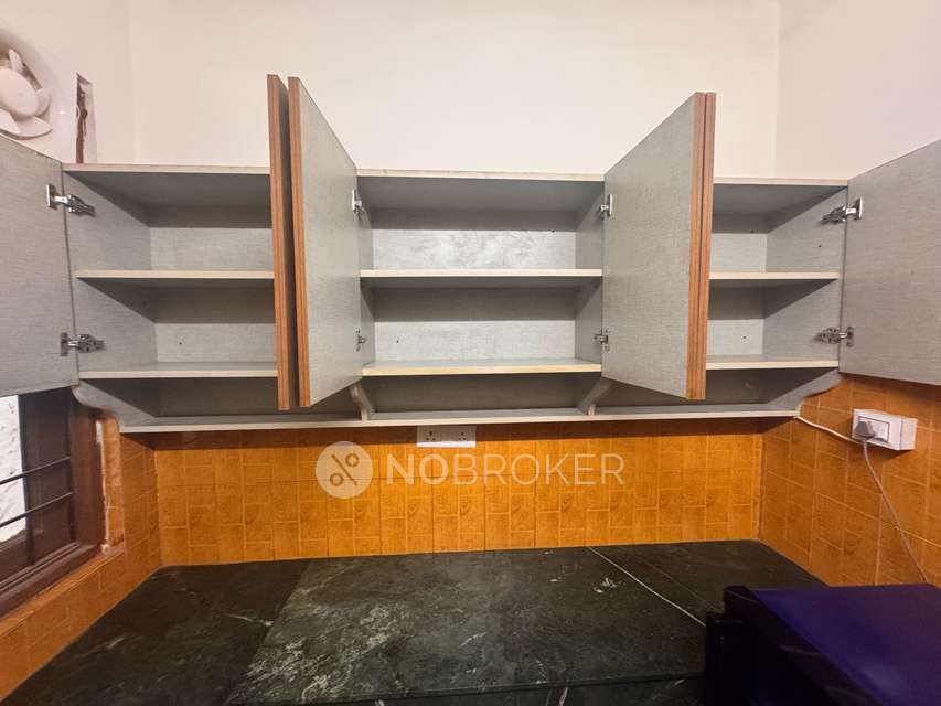 1 RK Flat In C-30 B Nathu Singh Market Vasant Kunj New Delhi  for Rent  In Vasant Square Mall