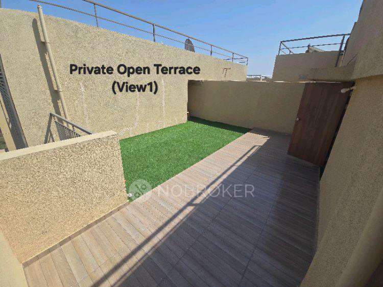 2 BHK Flat In Goel Ganga Newtown Phase 3 For Sale  In Dhanori