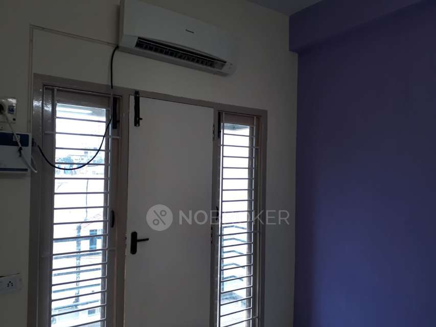 3 BHK Flat In Sri Sai Shelters Apartment  For Sale  In Thoraipakkam