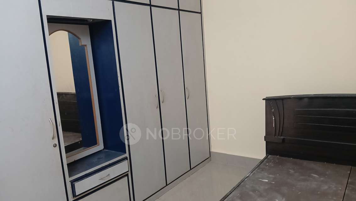 2 BHK Flat In Sunaina Towers For Sale  In Bowenpally