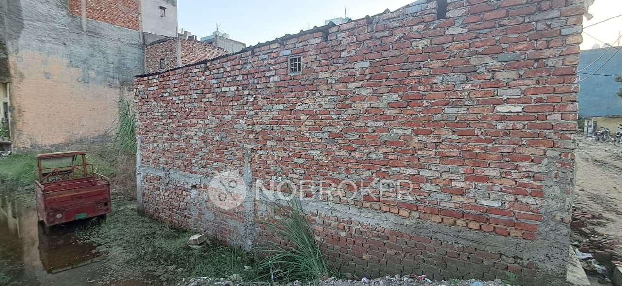 Plot For Sale  In Burari