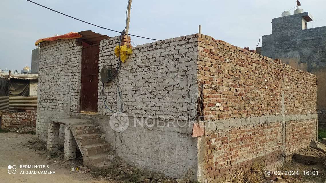 Plot For Sale  In Burari