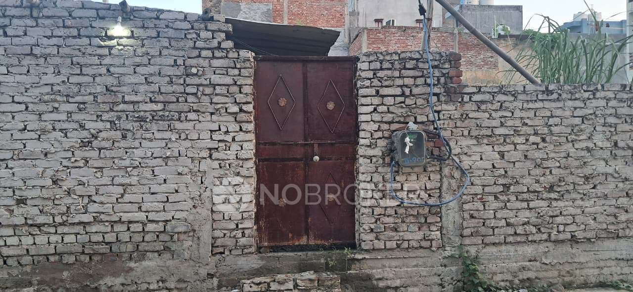 Plot For Sale  In Burari