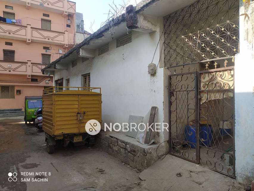 Godown/Warehouse in Jiyaguda, Hyderabad for sale 