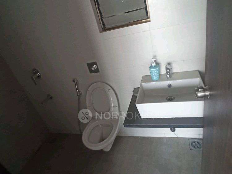 2 BHK Flat In Roshan Milestone for Rent  In Wakad