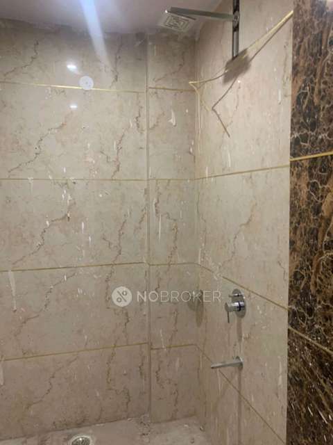 3 BHK Flat In Vasudev Apartment For Sale  In Nehru Nagar