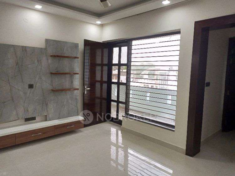 3 BHK House for Rent  In Sector 9