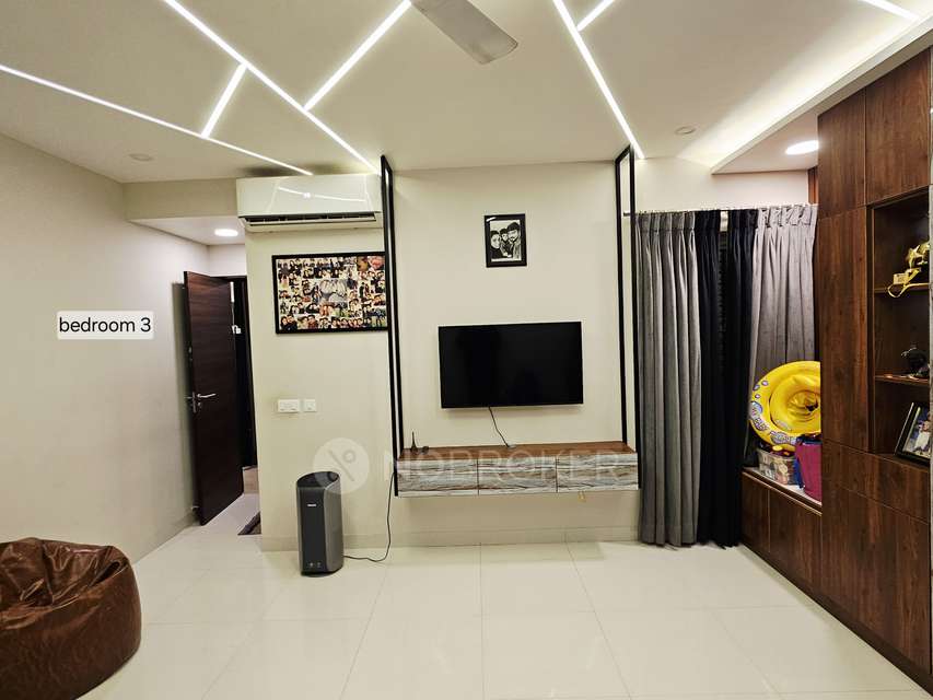 4+ BHK Flat In Casagrand Bellisimo For Sale  In Pazavanthangal