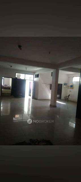 Office Space in Mahipalpur Village Ext (nh-8), Delhi for Rent 