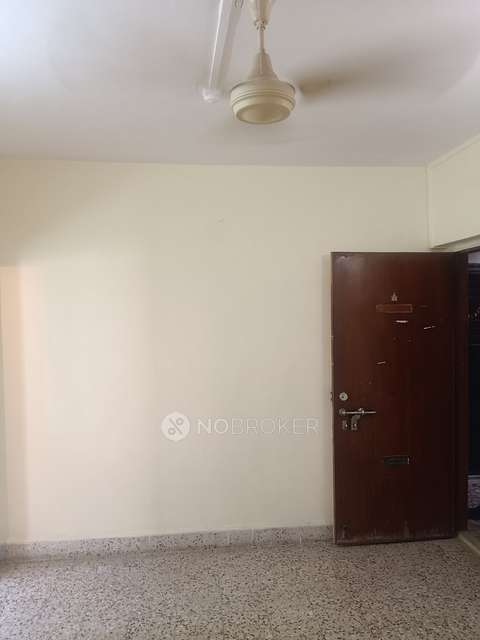 2 BHK Flat In Gango Chs For Sale  In Yogi Nagar, Borivali West